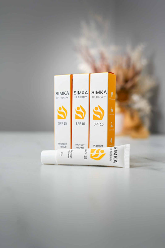 SIMKA Lip Therapy SPF 15