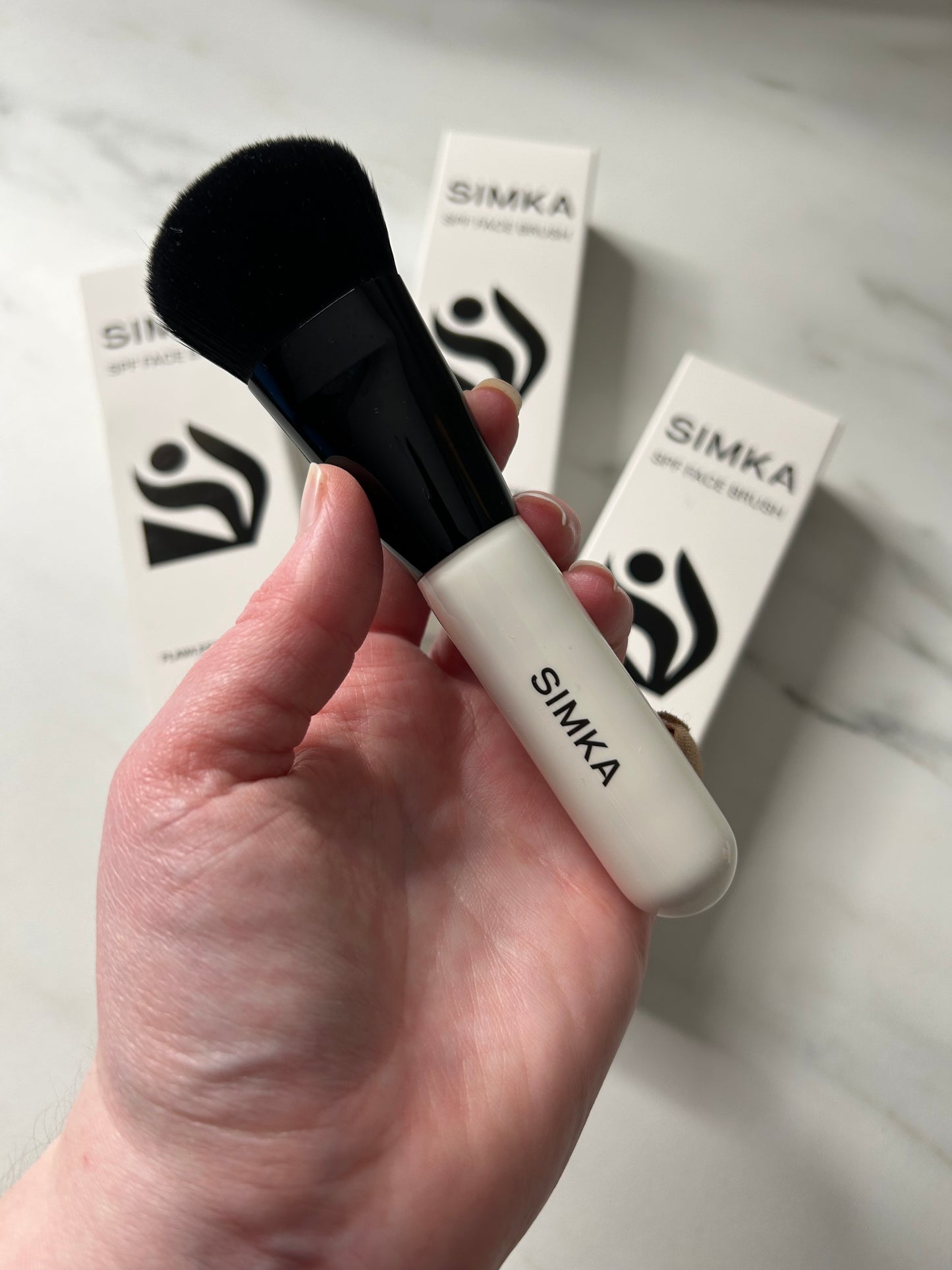 SIMKA SPF Face Brush